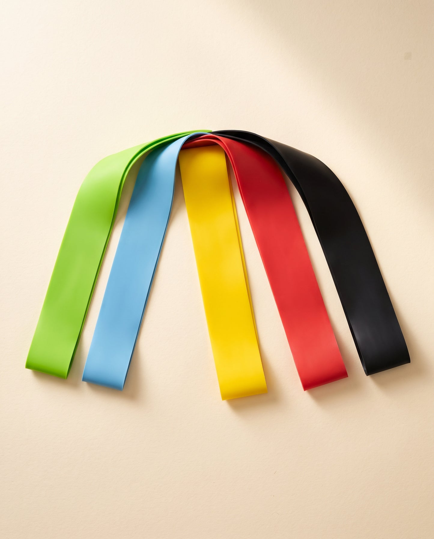CurveOn Booty Bands — 5 resistance levels arranged in a gradient fan